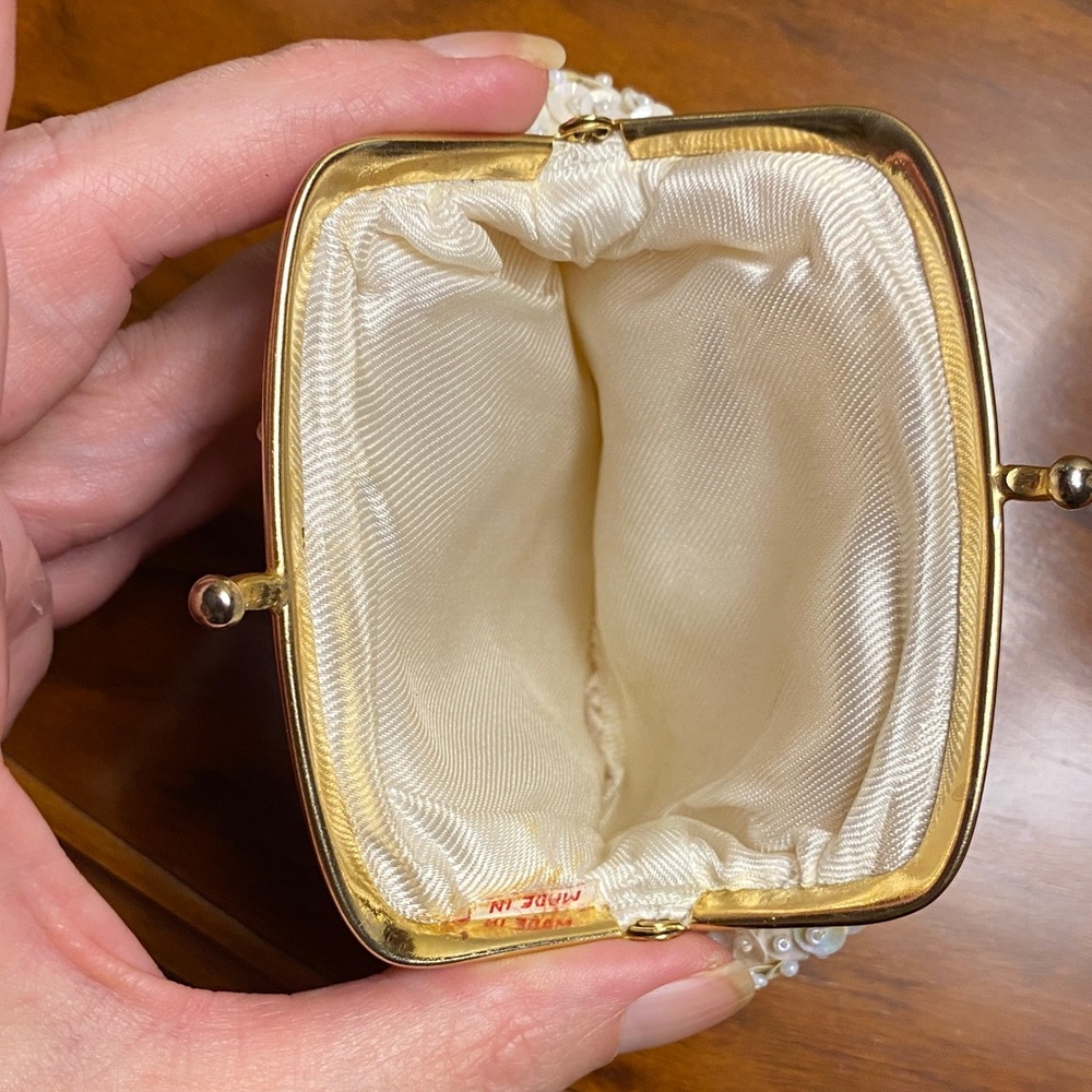 Handmade Ivory Beaded Sequins Aurora Borealis Evening Bag with Change Purse Set - Picture 13 of 13